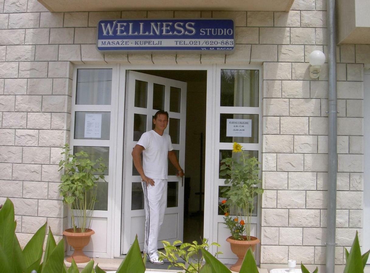 House Bacak - Apartment & Wellness-Studio Baška Voda エクステリア 写真