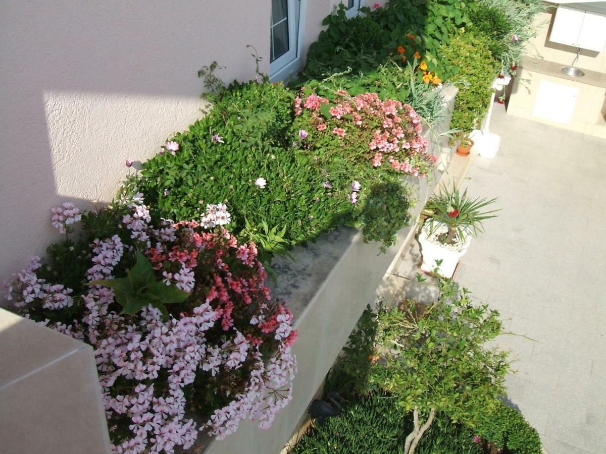 House Bacak - Apartment & Wellness-Studio Baška Voda エクステリア 写真