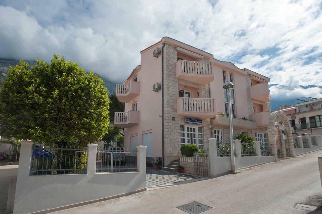 House Bacak - Apartment & Wellness-Studio Baška Voda エクステリア 写真